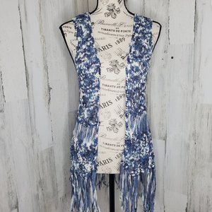 LOVE by DESIGN CROCHETED FRINGE VEST